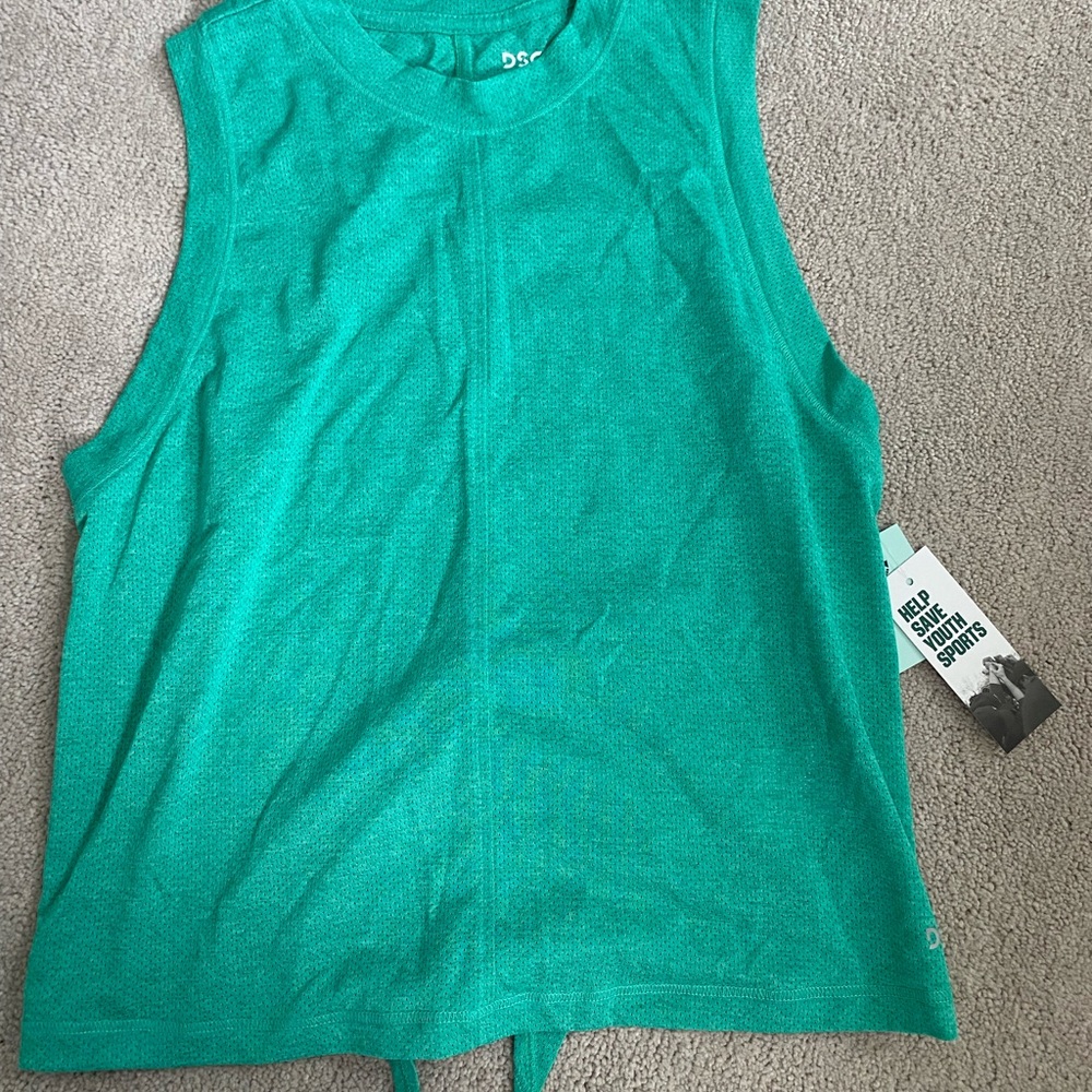 Athletic tank top